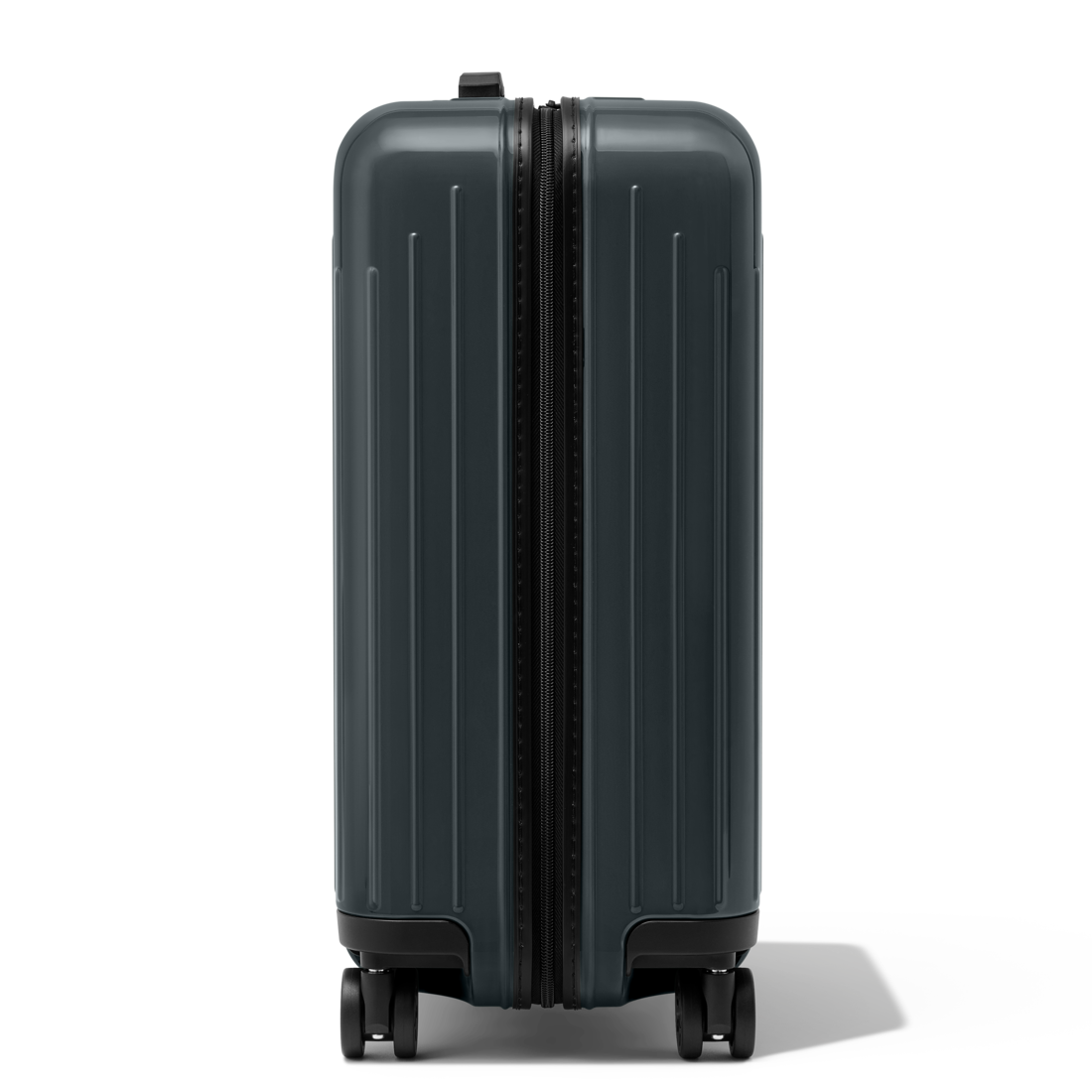 RIMOWA Essential Lite Cabin Grey detail
