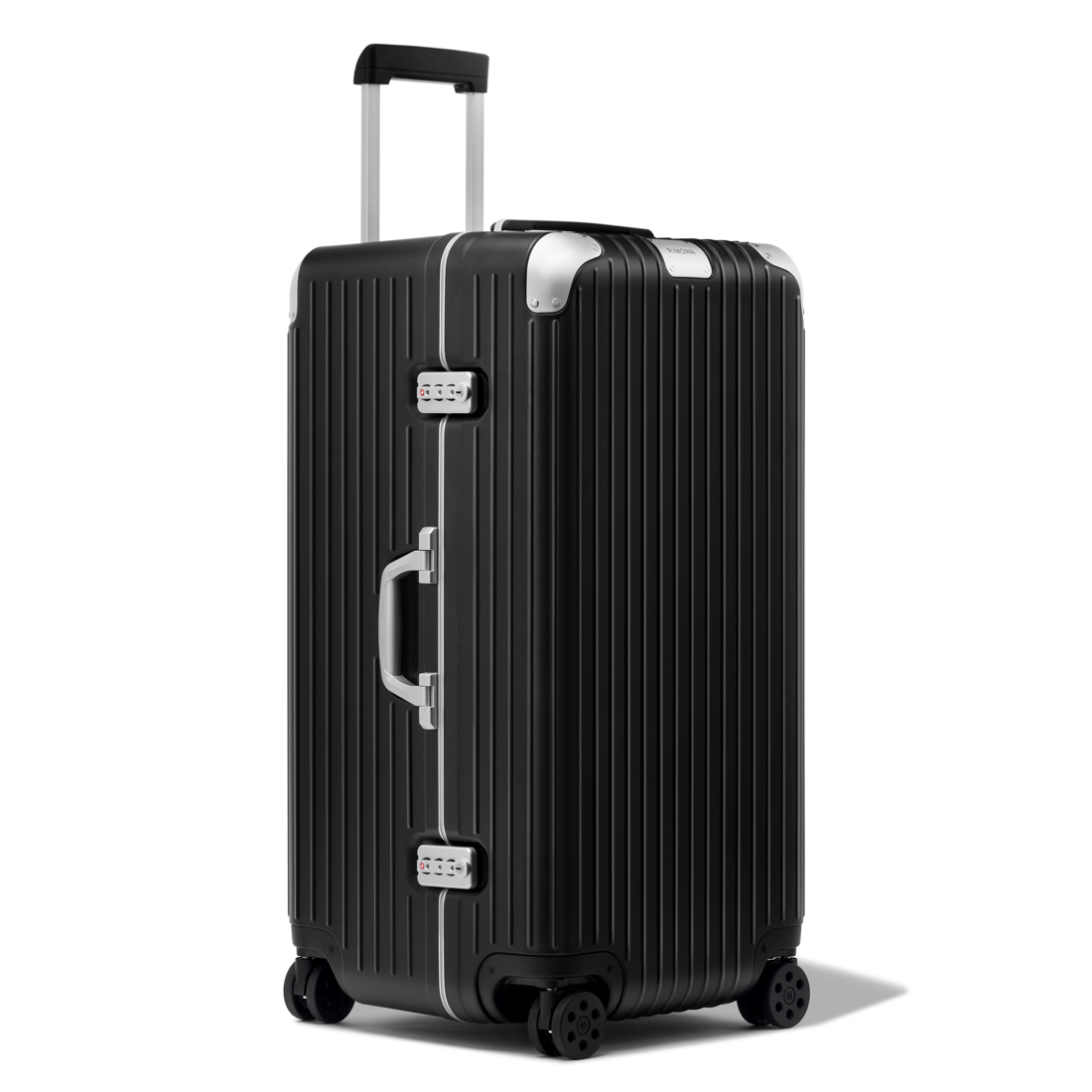 RIMOWA Hybrid Trunk Plus Black detail
